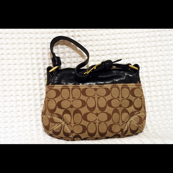 Coach purse - Picture 2 of 2